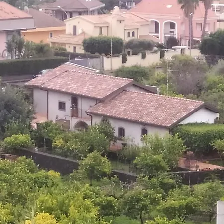 Il Giardino Di Galatea Oda ve Kahvaltı Acireale