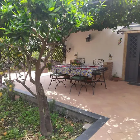 Bed & Breakfast Il Giardino Di Galatea *