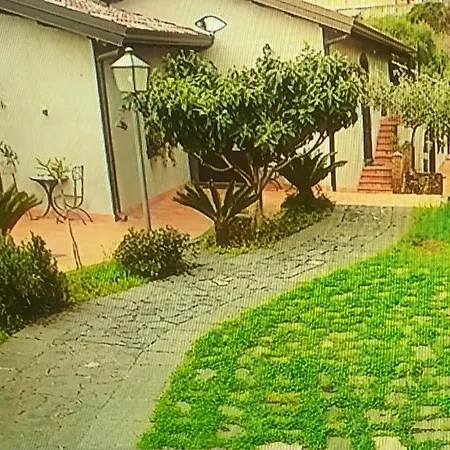 Il Giardino Di Galatea Bed & Breakfast